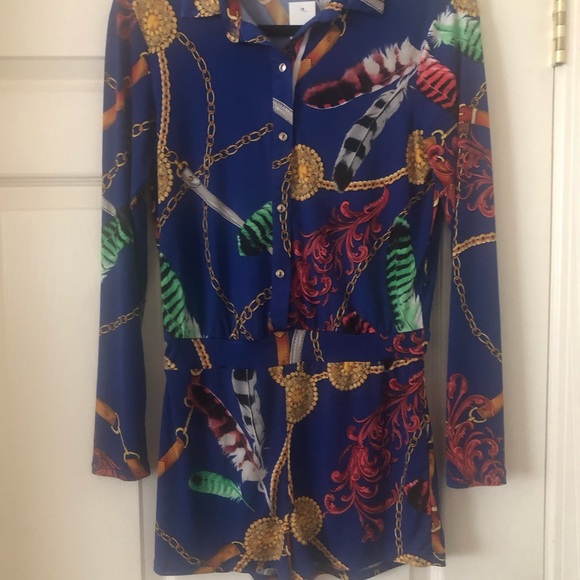 𝓗ⓞ𝓉 ĮţｅΜ 🔥 Blue Baroque Romper. Button up (NWT) - Picture 4 of 5